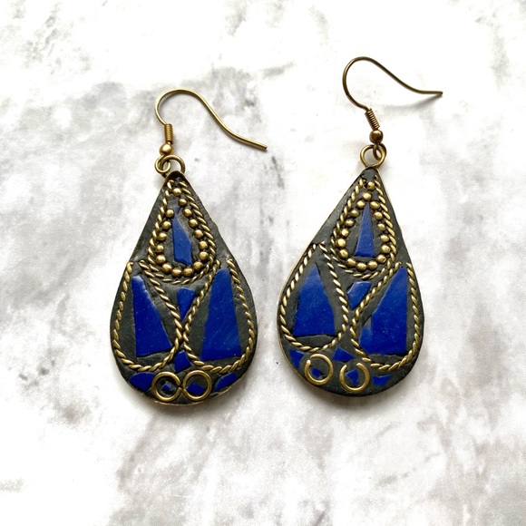 Kawai Gemstones Jewelry - Lapis Dangle Earrings